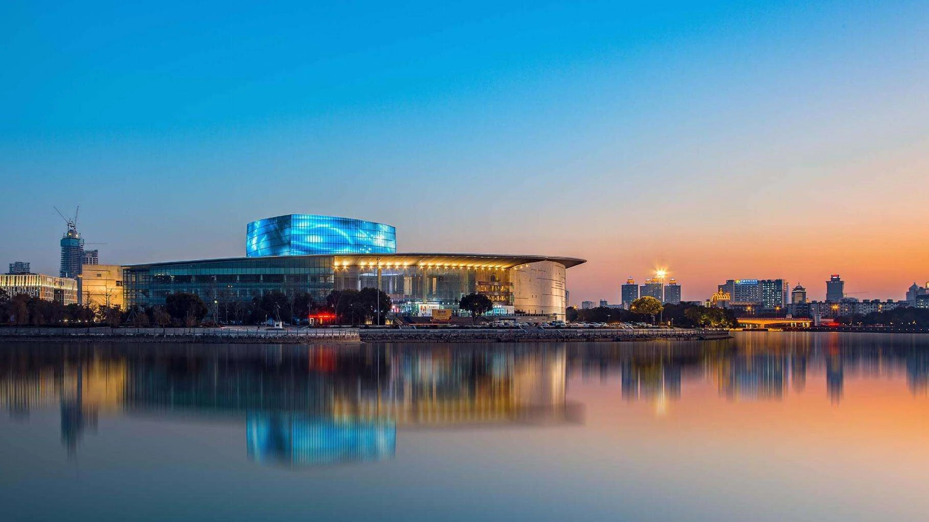 宁波大剧院夜景 / Ningbo Grand Theater